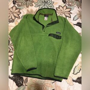 Men’s Patagonia two snap synchilla